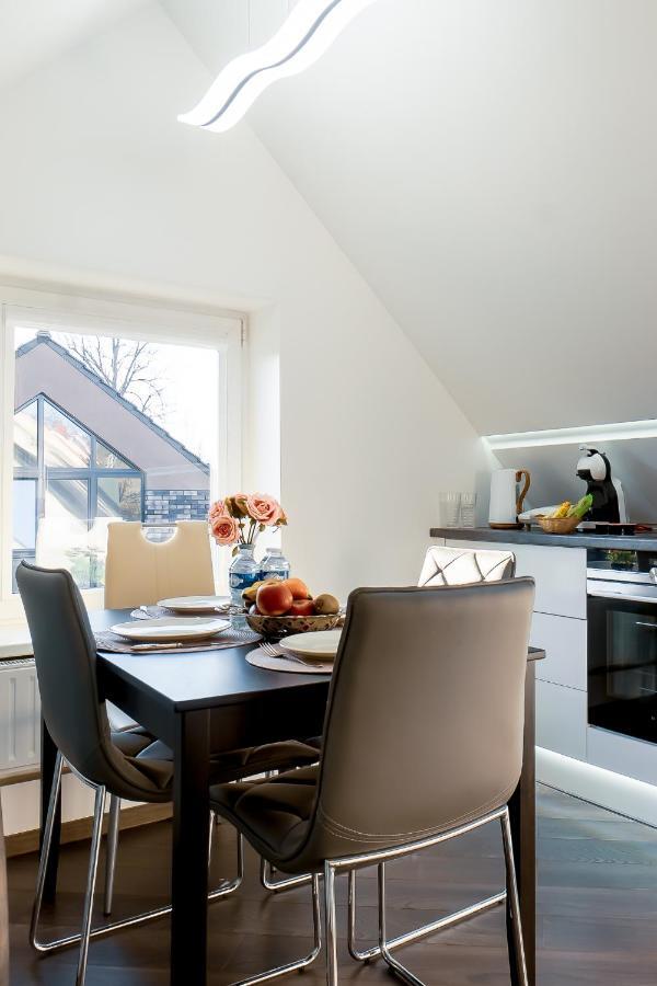 Stylish, Modern Apartment Near Vilnius Old Town Buitenkant foto