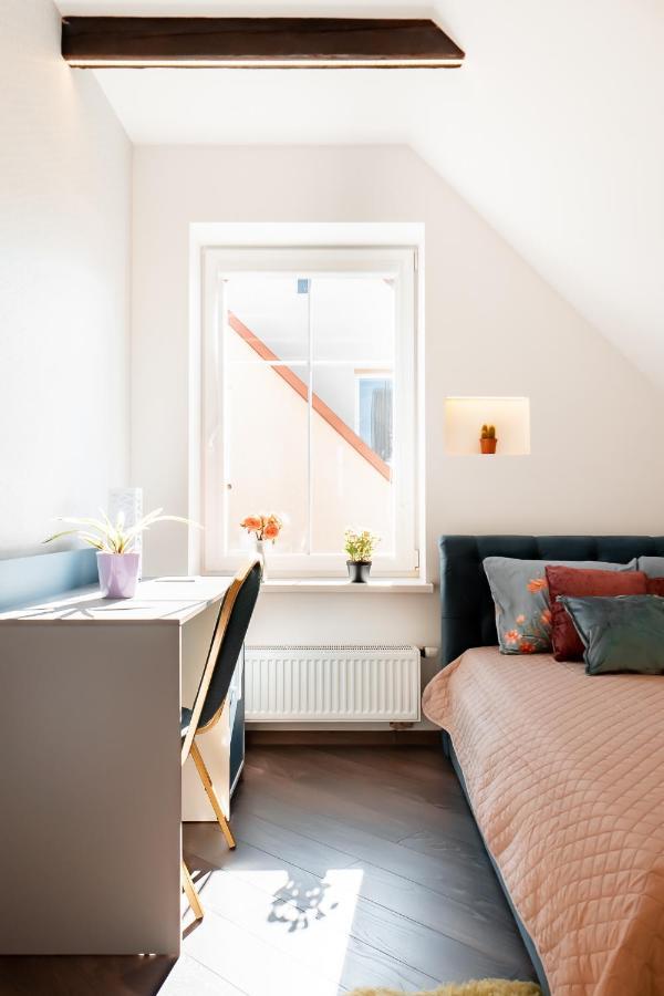 Stylish, Modern Apartment Near Vilnius Old Town Buitenkant foto