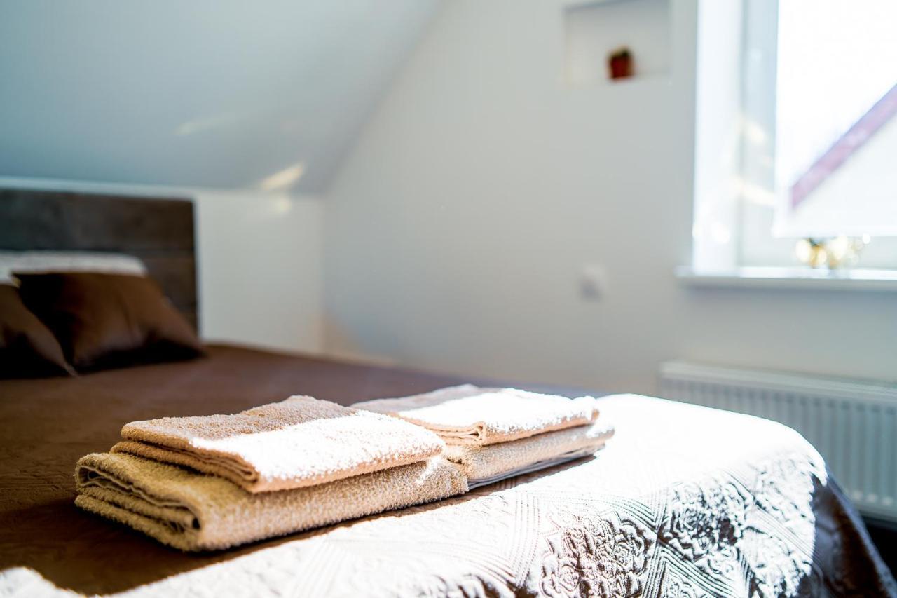 Stylish, Modern Apartment Near Vilnius Old Town Buitenkant foto